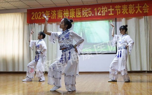 ������ҽԺ���С���5.12���ʻ�ʿ�ڱ��ô�������ջ��ݡ��